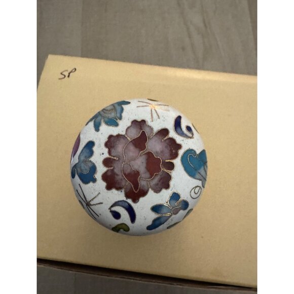Cloisonné Trinket Box With Lid Floral Design 2.5" Tall - Picture 2 of 8